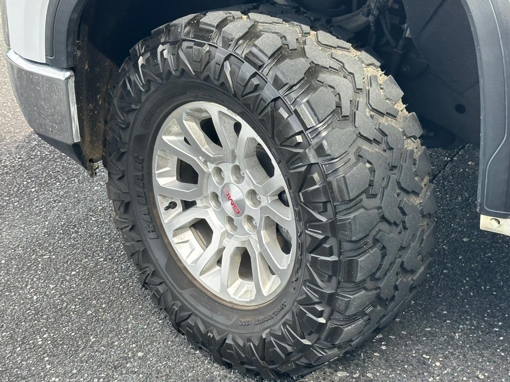 GMC Sierra 1500 SLT Crew Cab Short Box 4WD 2019