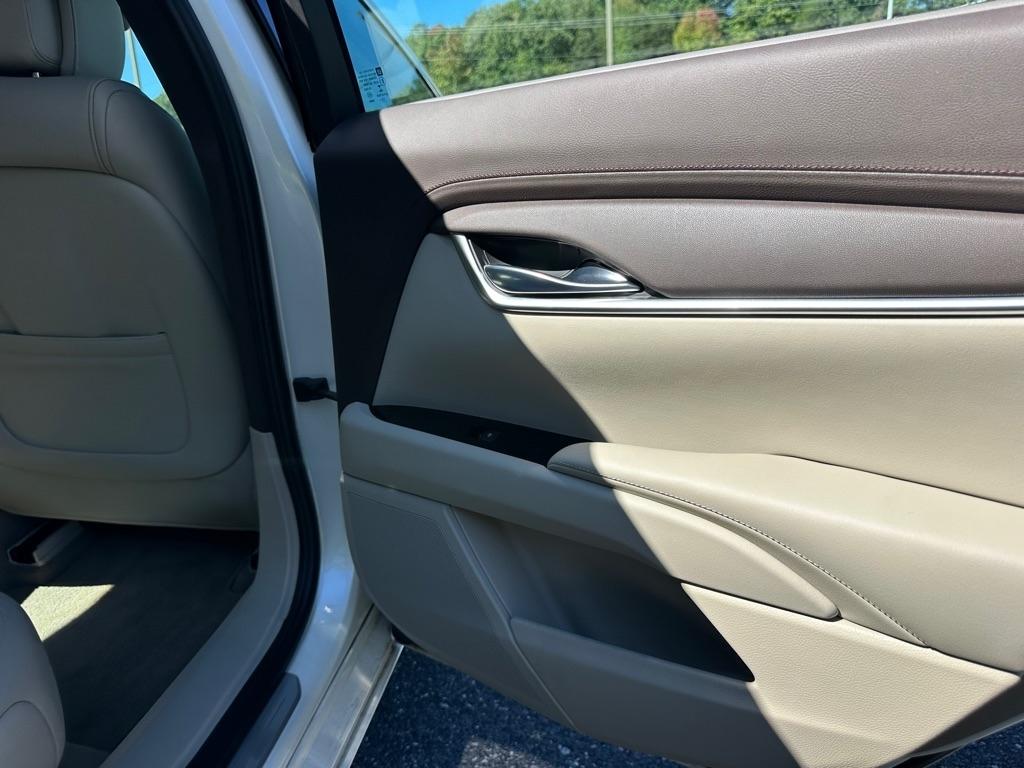 Cadillac XTS Standard FWD 2014