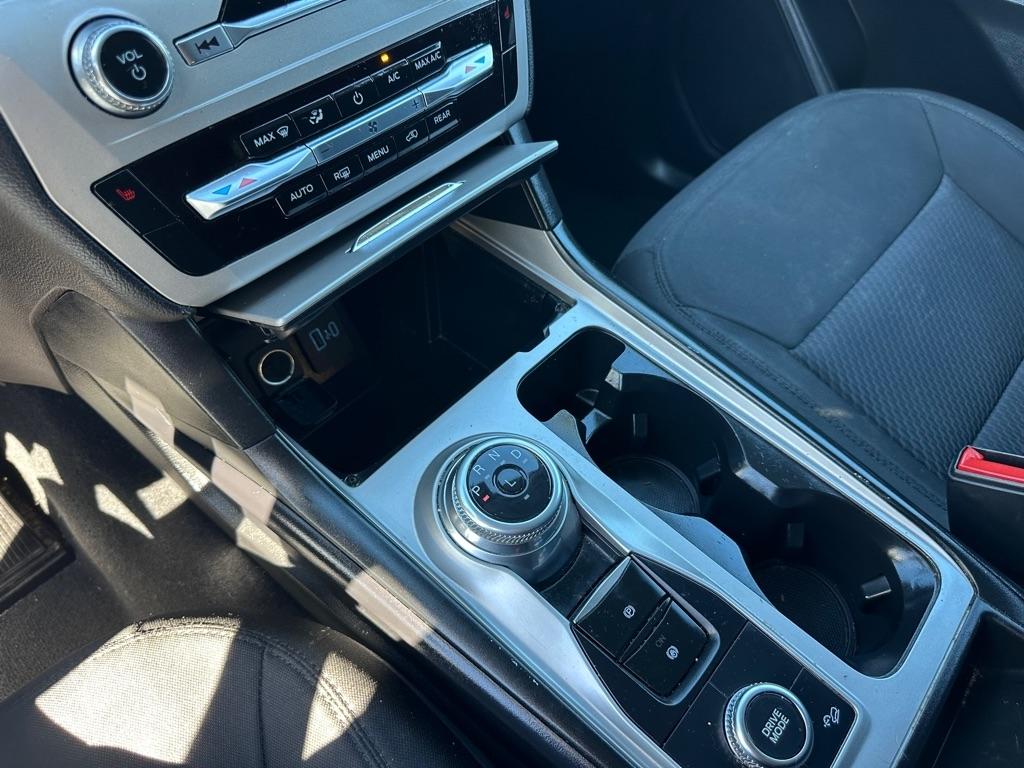 Ford Explorer XLT AWD 2023