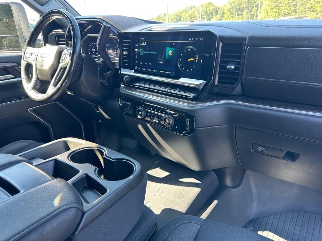 Chevrolet Silverado 2500HD LT Crew Cab Long Box 4WD 2024