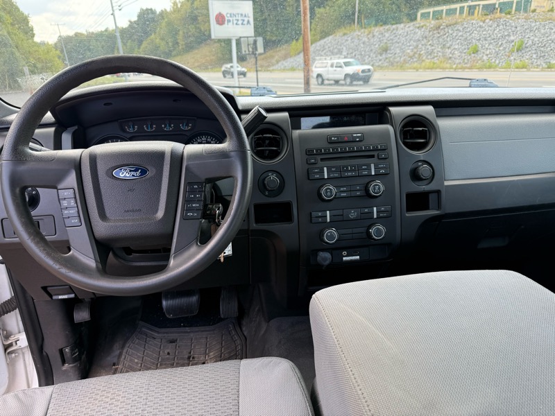 Ford F-150 STX SuperCab 6.5-ft. Bed 2WD 2014 Ford F-150 STX SuperCab 6.5-ft. Bed 2WD 2014