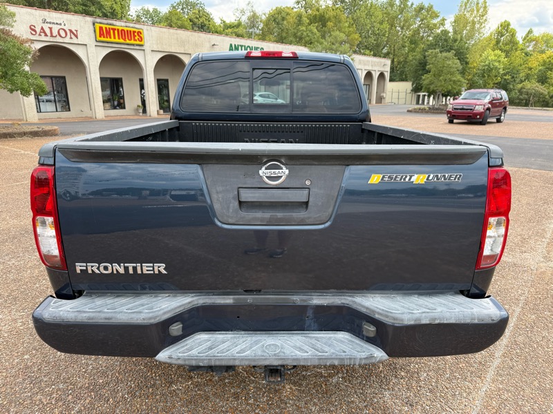 Nissan Frontier SV King Cab 5AT 2WD 2016 Nissan Frontier SV King Cab 5AT 2WD 2016