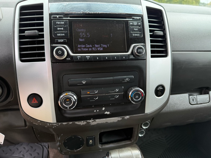 Nissan Frontier SV King Cab 5AT 2WD 2016 Nissan Frontier SV King Cab 5AT 2WD 2016