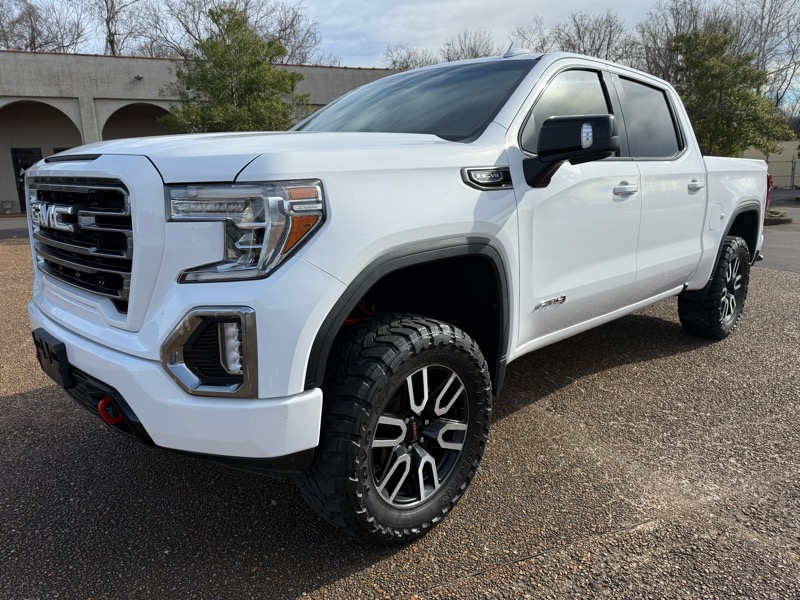 2020 GMC Sierra 1500 AT4 Crew Cab Short Box 4WD