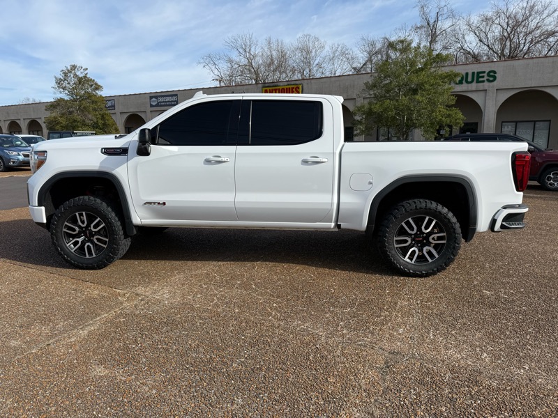 GMC Sierra 1500 AT4 Crew Cab Short Box 4WD 2020