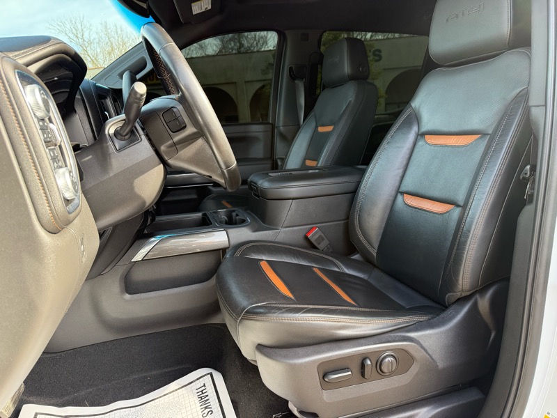 GMC Sierra 1500 AT4 Crew Cab Short Box 4WD 2020