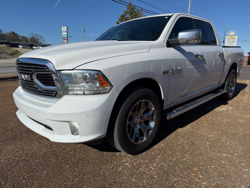 2018 RAM 1500 Longhorn Crew Cab SWB 4WD