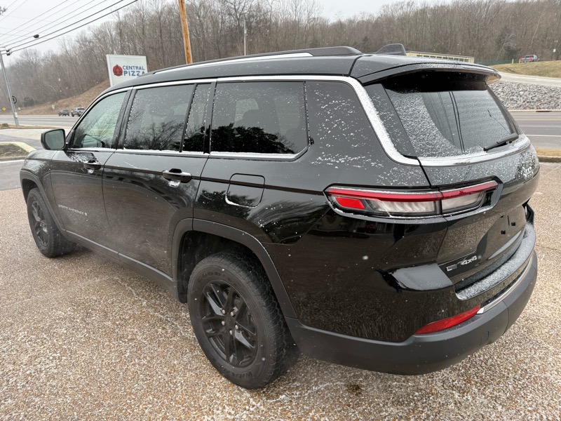 Jeep Grand Cherokee L Laredo 4WD 2021