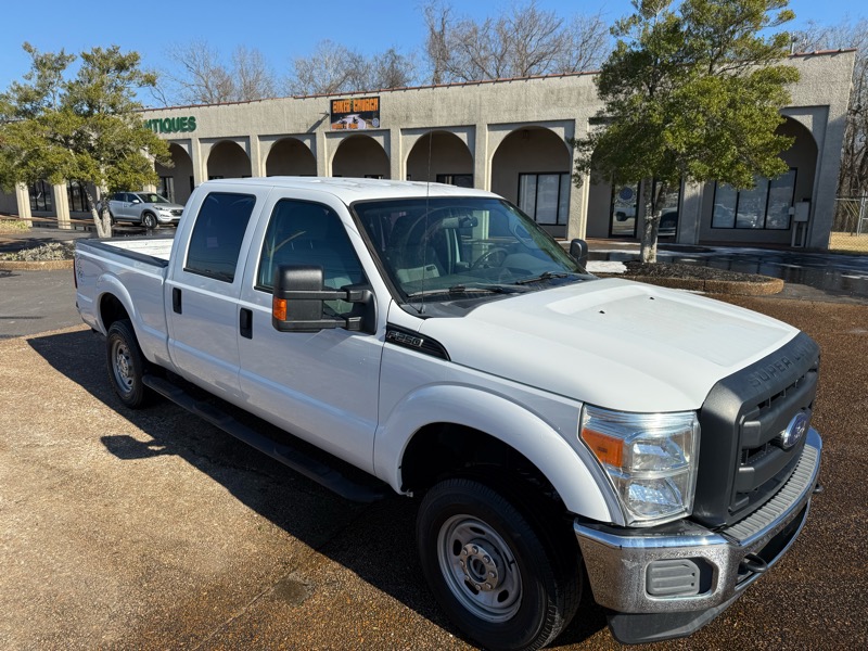 Ford F-250 SD XL Crew Cab Short Bed 4WD 2015