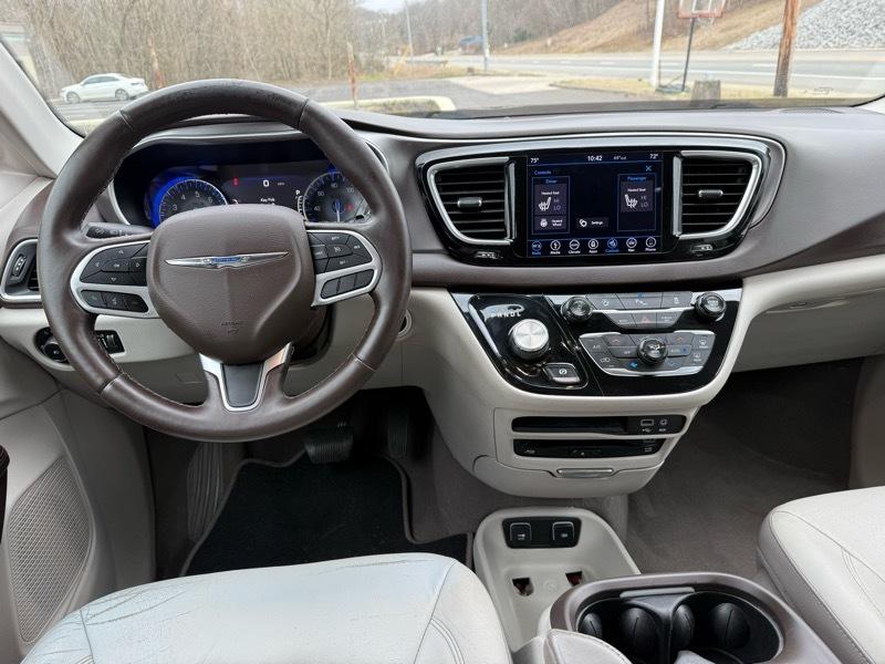 Chrysler Pacifica Touring-L Plus 2018
