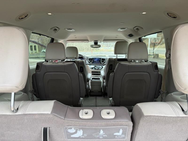 Chrysler Pacifica Touring-L Plus 2018