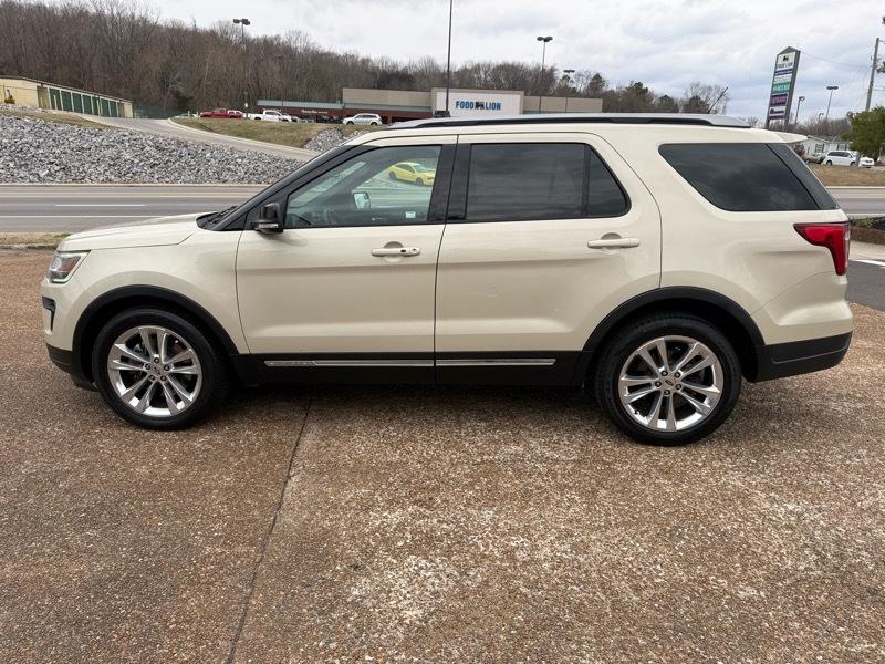 Ford Explorer XLT FWD 2018