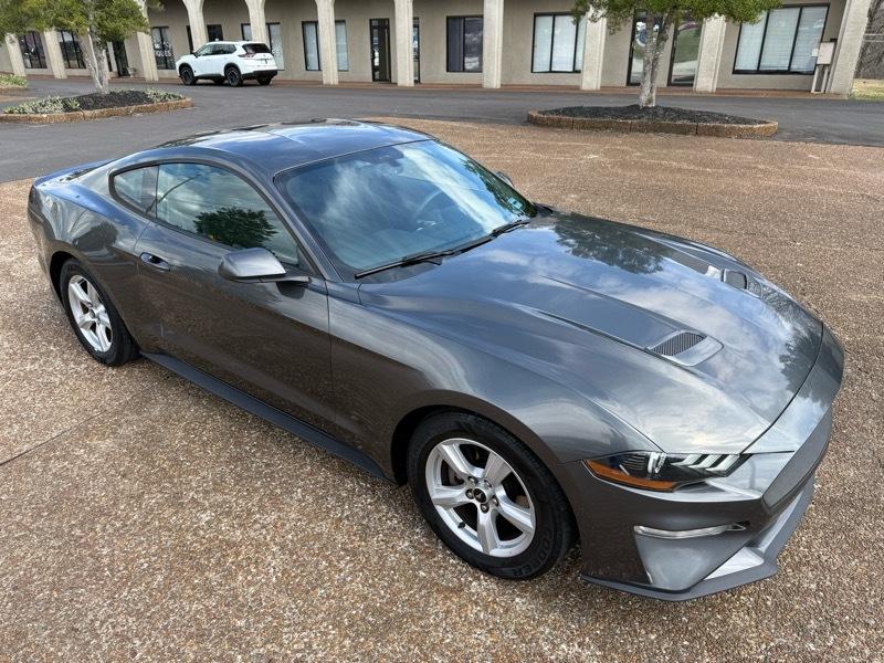 Ford Mustang EcoBoost Coupe 2018