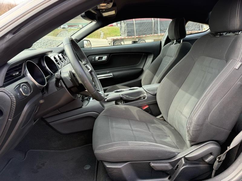 Ford Mustang EcoBoost Coupe 2018