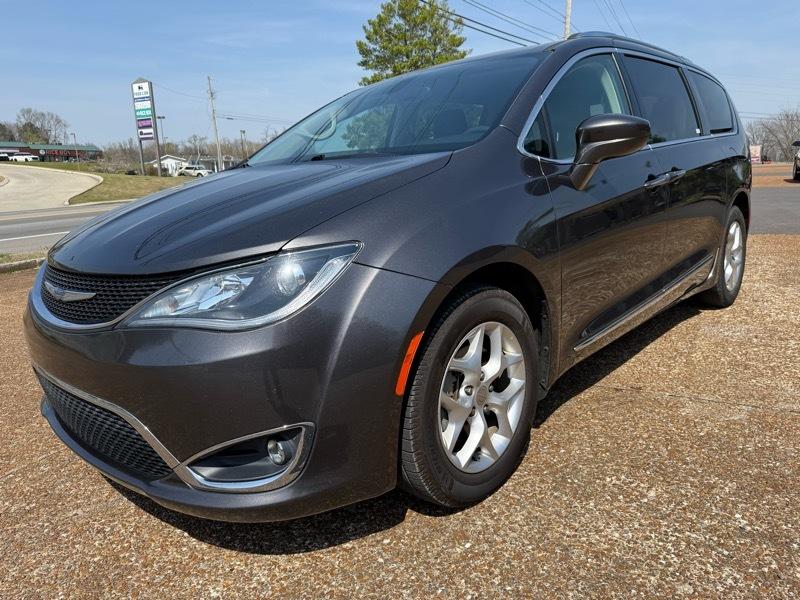 2020 Chrysler Pacifica Touring-L