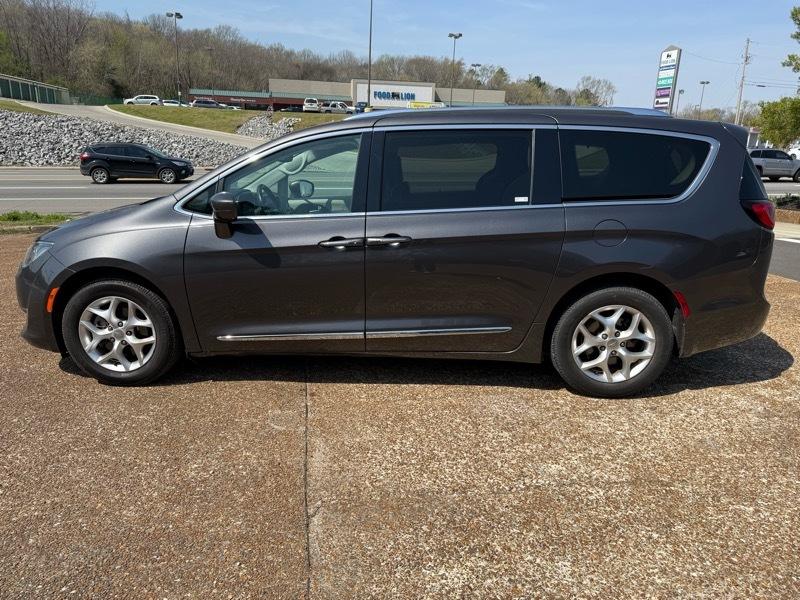 Chrysler Pacifica Touring-L 2020