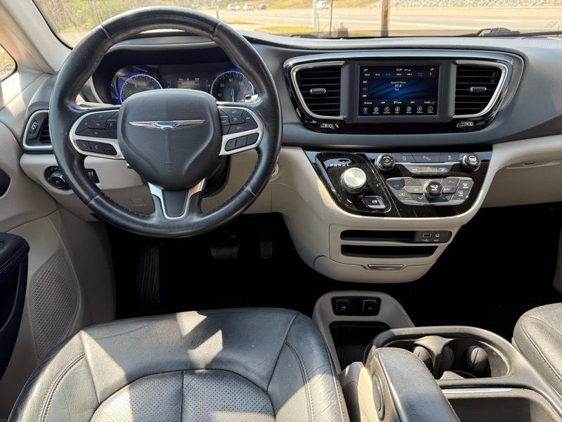 Chrysler Pacifica Touring-L 2020