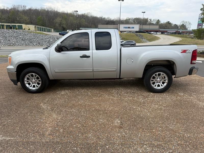 GMC Sierra 1500 SLE Ext. Cab 4WD 2011