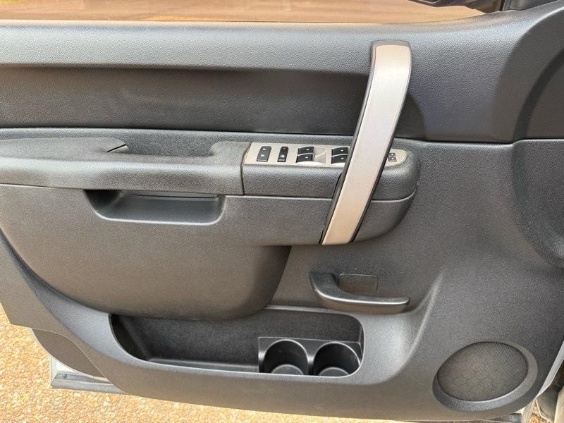 GMC Sierra 1500 SLE Ext. Cab 4WD 2011