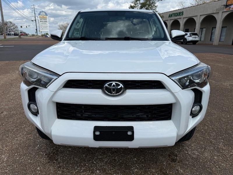 Toyota 4Runner SR5 4WD 2016