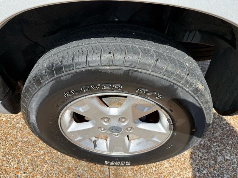 Ford Escape XLT 2WD 2006