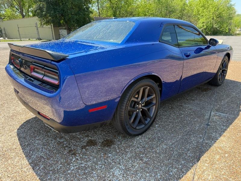 Dodge Challenger SXT 2021