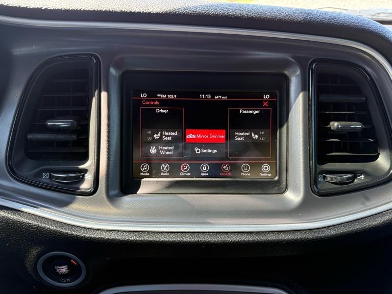 Dodge Challenger SXT 2021