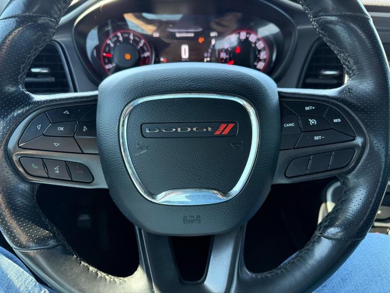 Dodge Challenger SXT 2021