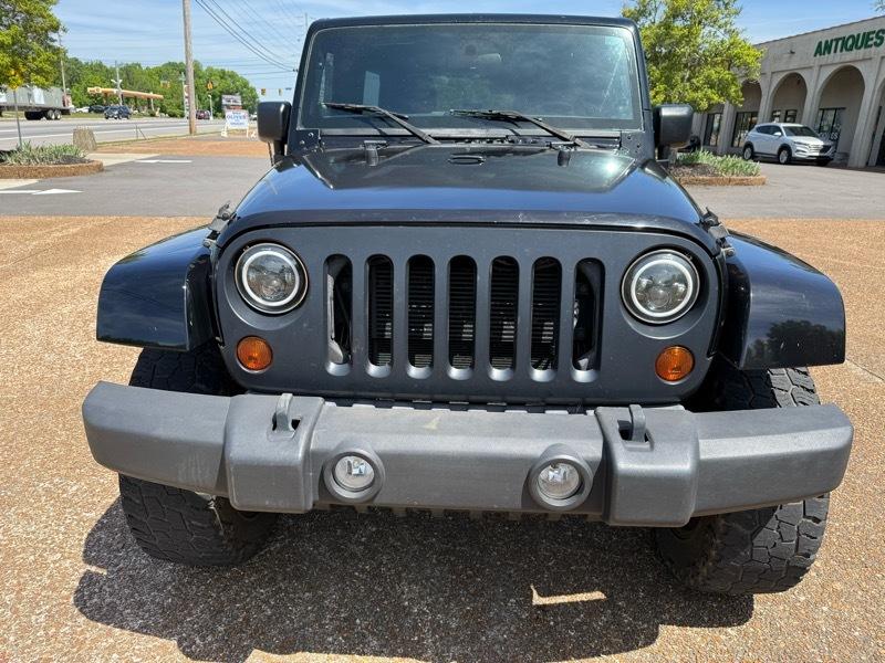 Jeep Wrangler Unlimited Sahara 4WD 2012