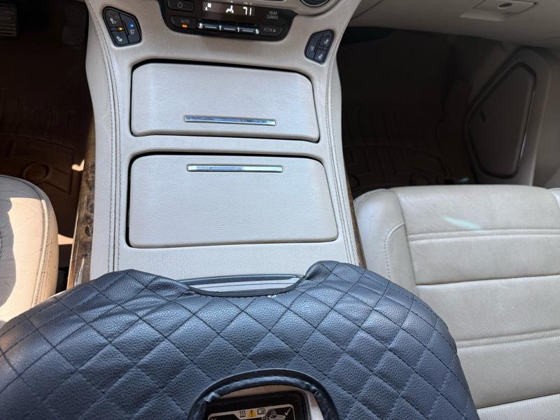 GMC Yukon Denali XL 4WD 2015