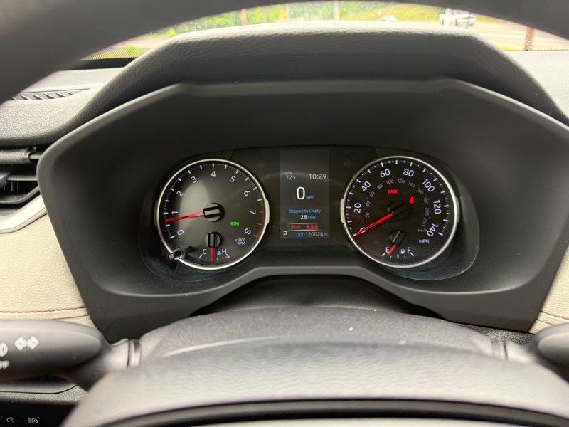 Toyota RAV4 XLE 2019