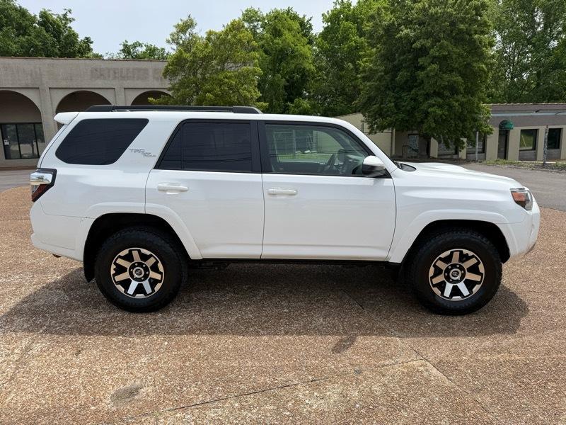 Toyota 4Runner TRD PRO 4WD 2020