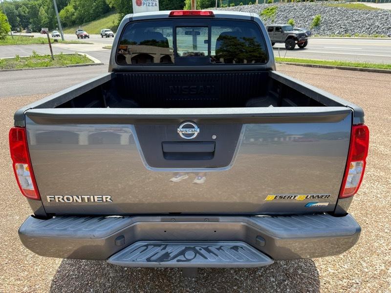 Nissan Frontier SE-V6 Desert Runner 2017