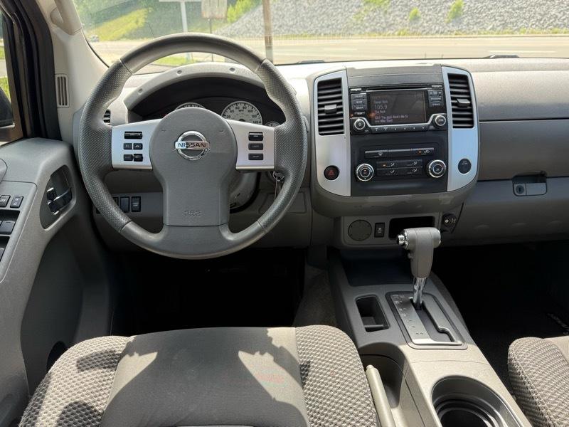 Nissan Frontier SE-V6 Desert Runner 2017