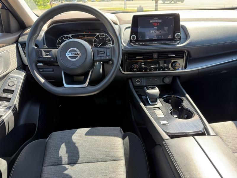 Nissan Rogue SV 2021