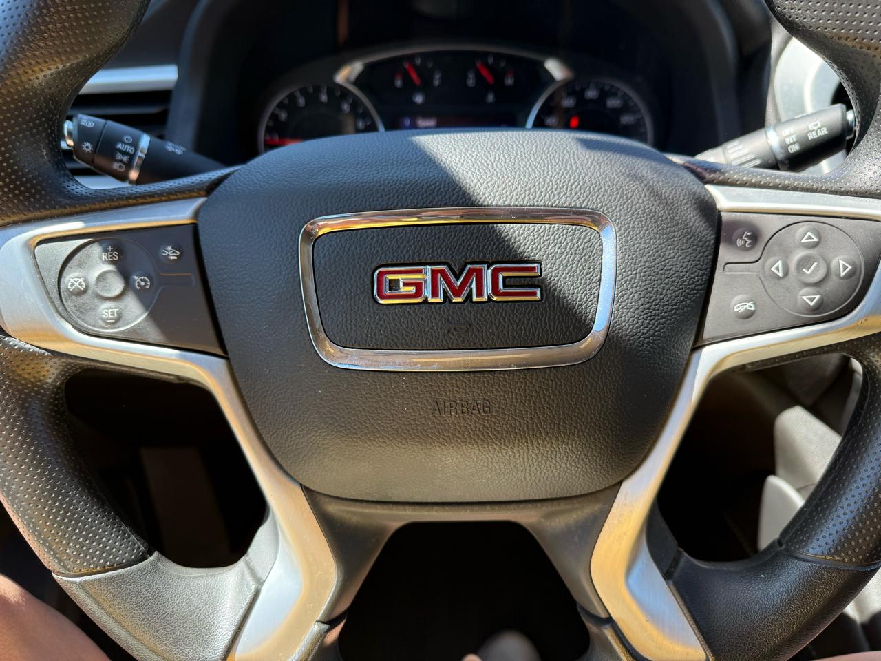 GMC Acadia SLE AWD 2023