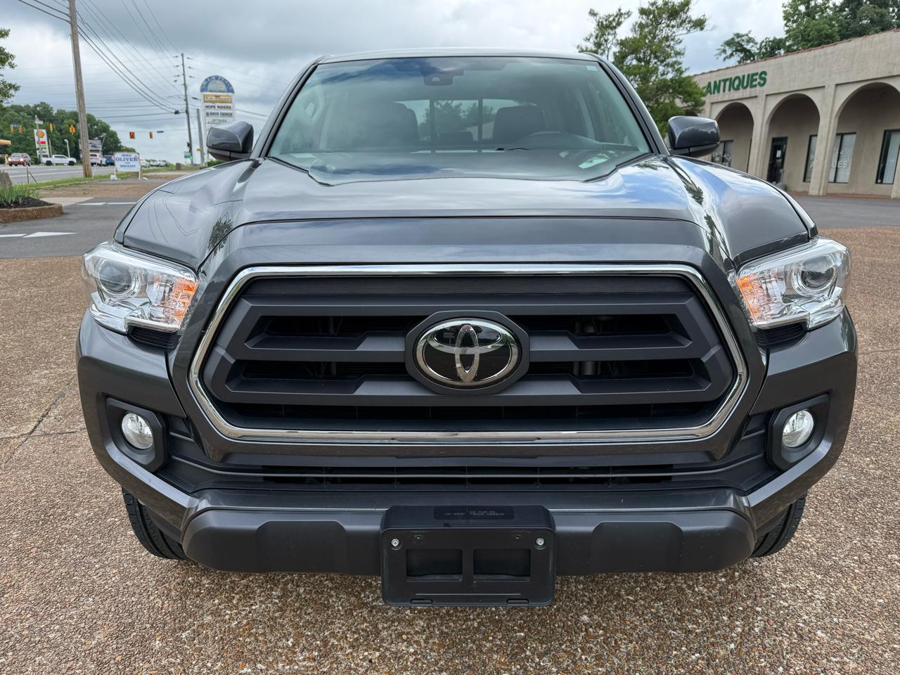 Toyota Tacoma SR5 Double Cab I4 2WD 2022