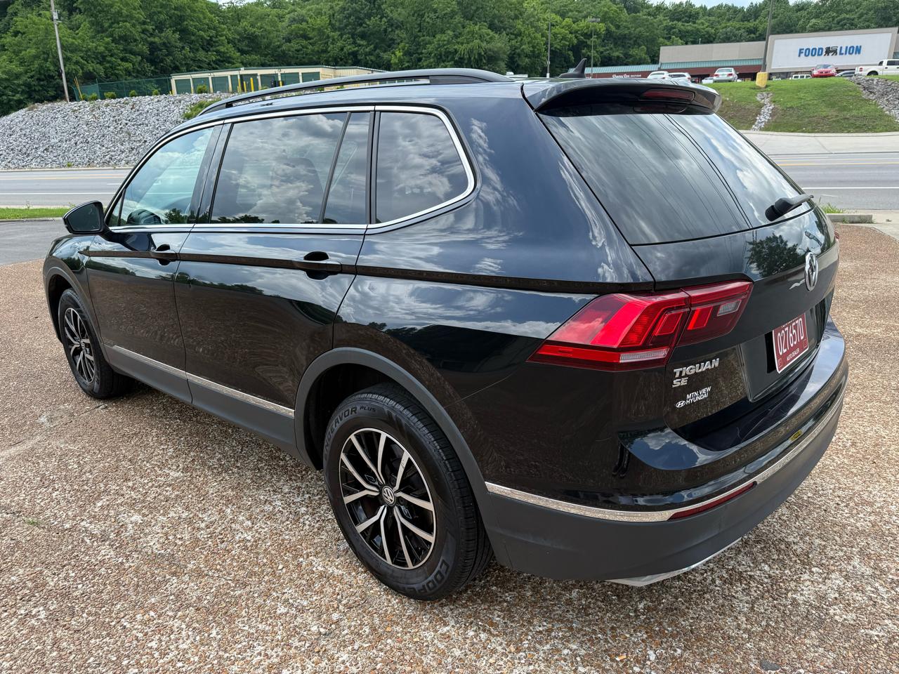Volkswagen Tiguan SE 2021