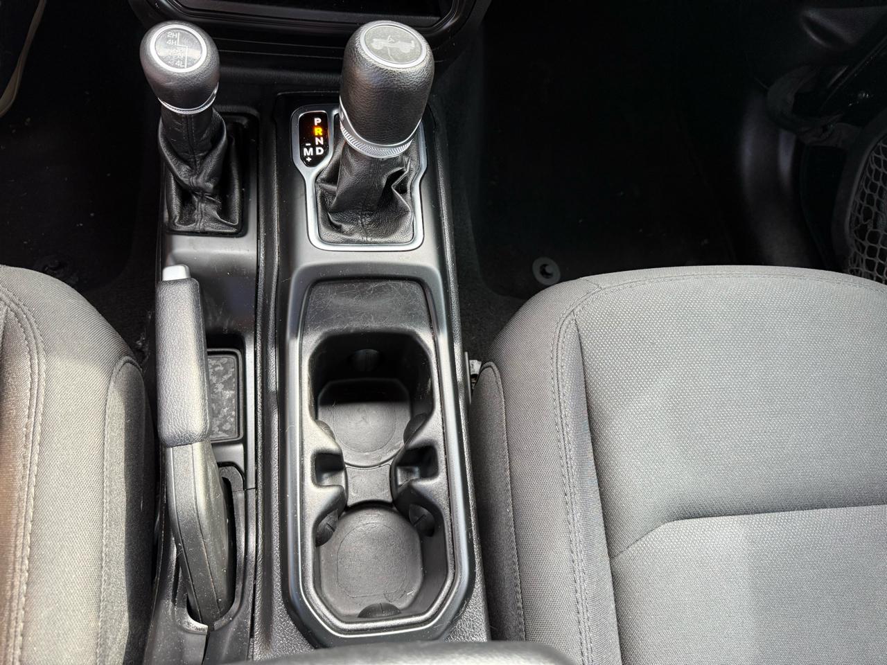 Jeep Wrangler Unlimited Sport 2022