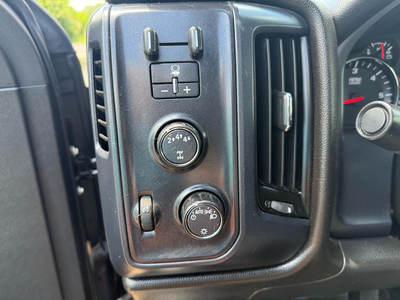Chevrolet Silverado 2500HD Work Truck Double Cab 4WD 2019