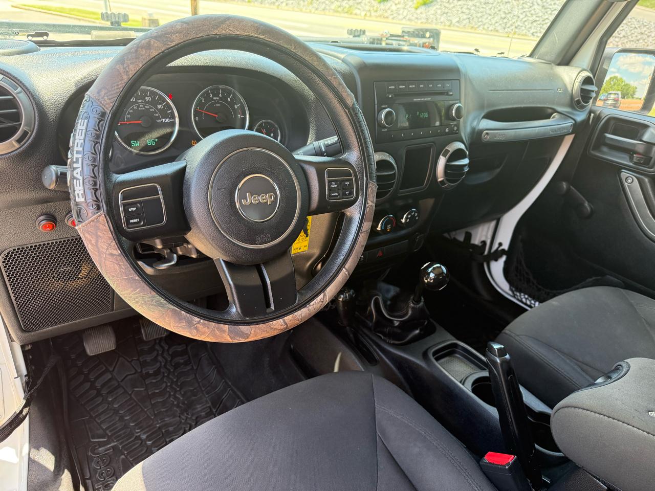 Jeep Wrangler Sport 4WD 2015