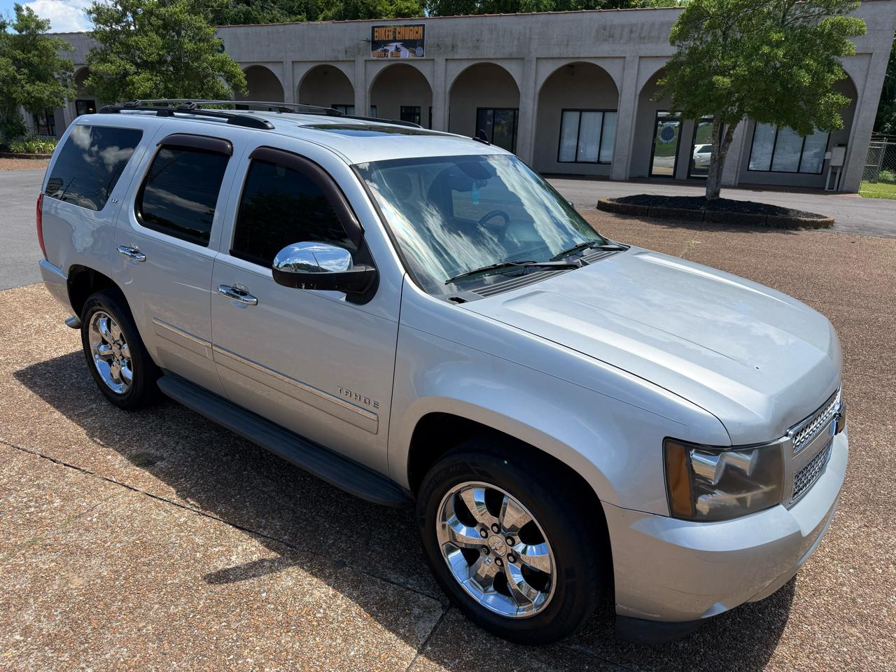 Chevrolet Tahoe LTZ 4WD 2010