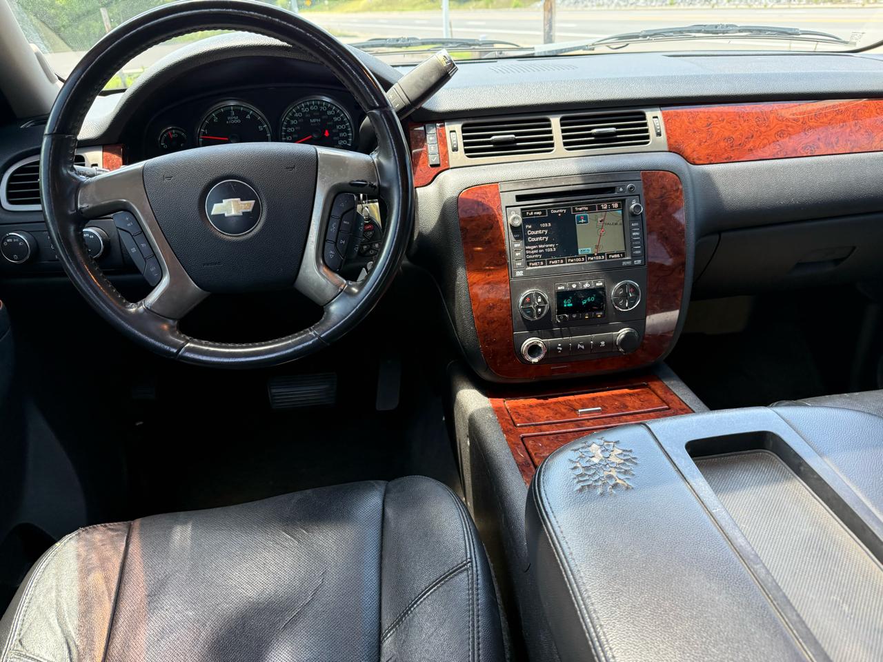 Chevrolet Tahoe LTZ 4WD 2010