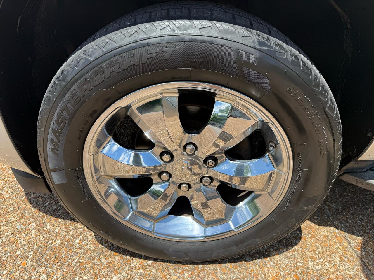 Chevrolet Tahoe LTZ 4WD 2010