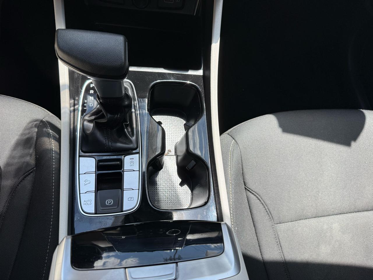 Hyundai Tucson SE 2022