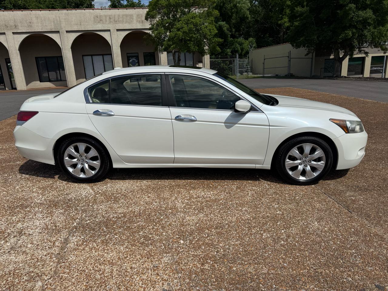 Honda Accord EX-L V-6 Sedan AT 2009