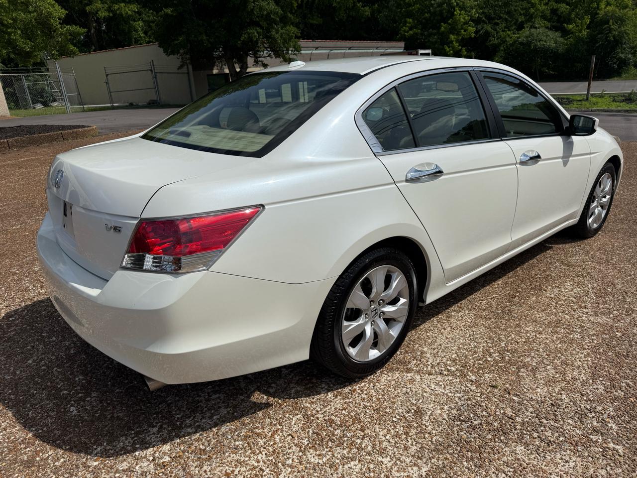 Honda Accord EX-L V-6 Sedan AT 2009
