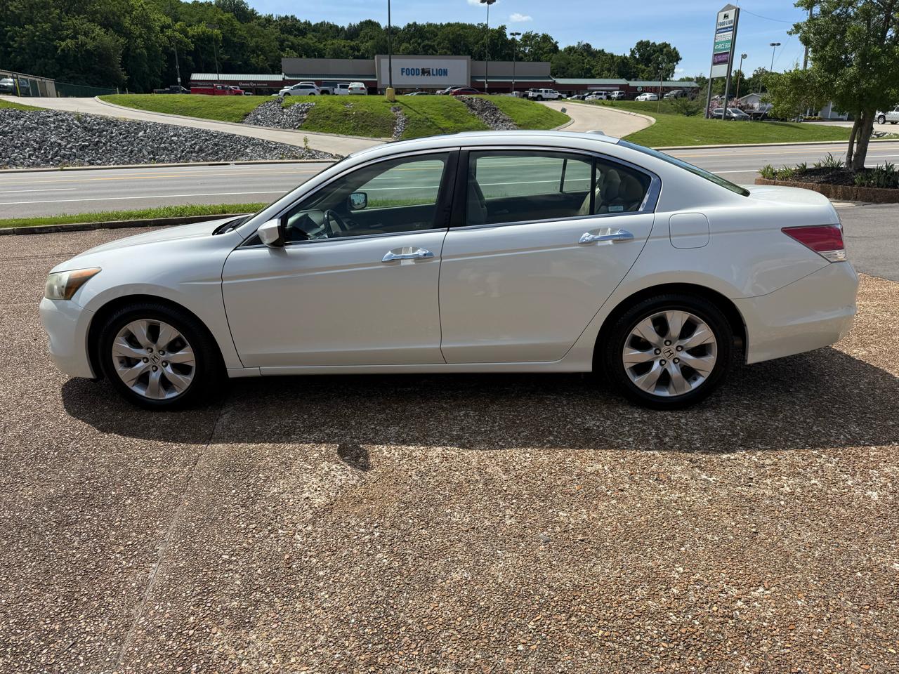 Honda Accord EX-L V-6 Sedan AT 2009