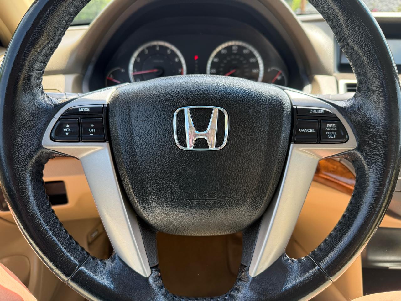 Honda Accord EX-L V-6 Sedan AT 2009