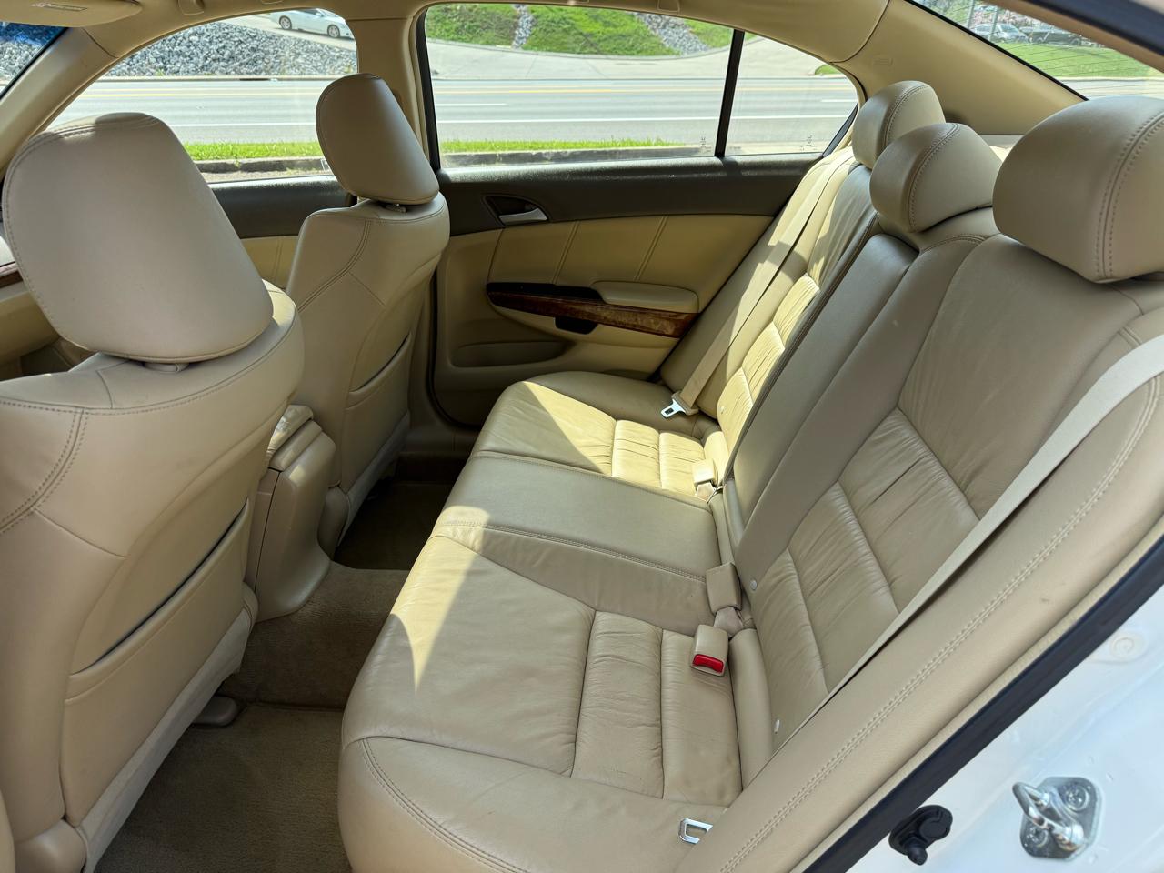 Honda Accord EX-L V-6 Sedan AT 2009
